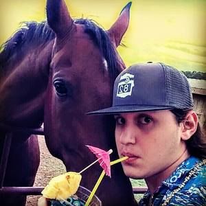 Meet your Posher, Thomas